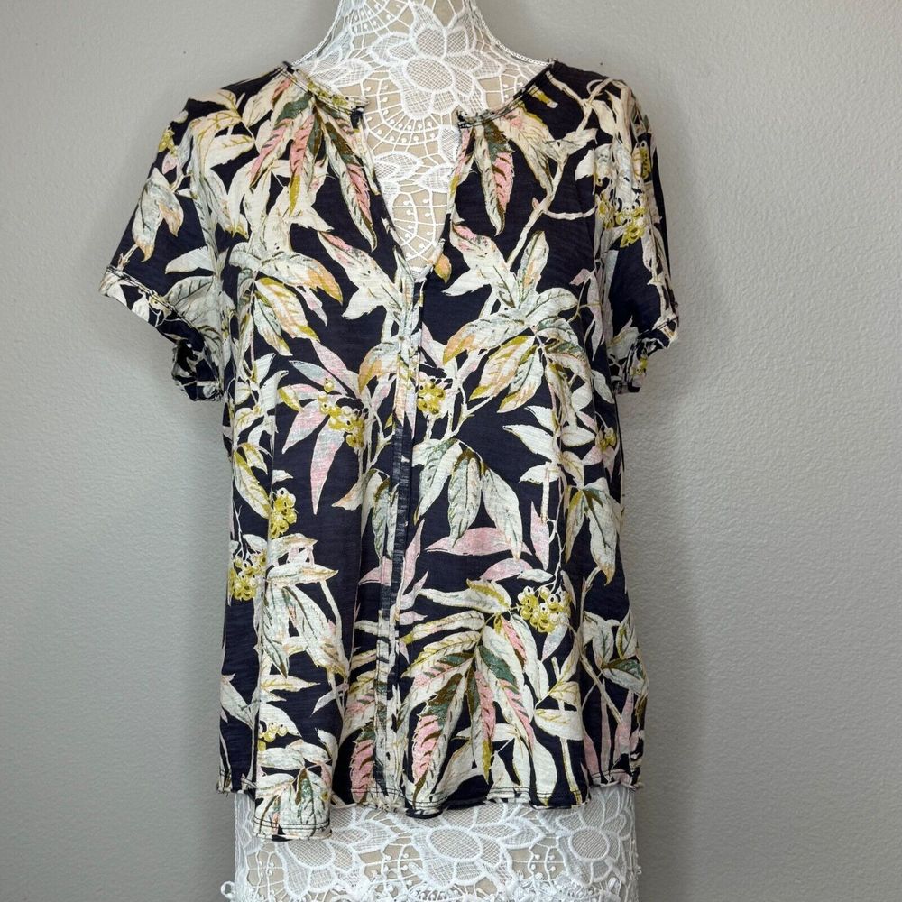 Pilcro Short Sleeve Floral Leaf Print Tee in Black, Cream, Pink, Yellow